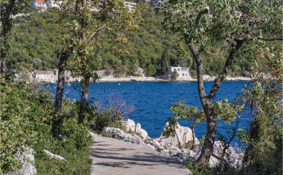 Apartmani Andiks Dramalj Exteriör bild